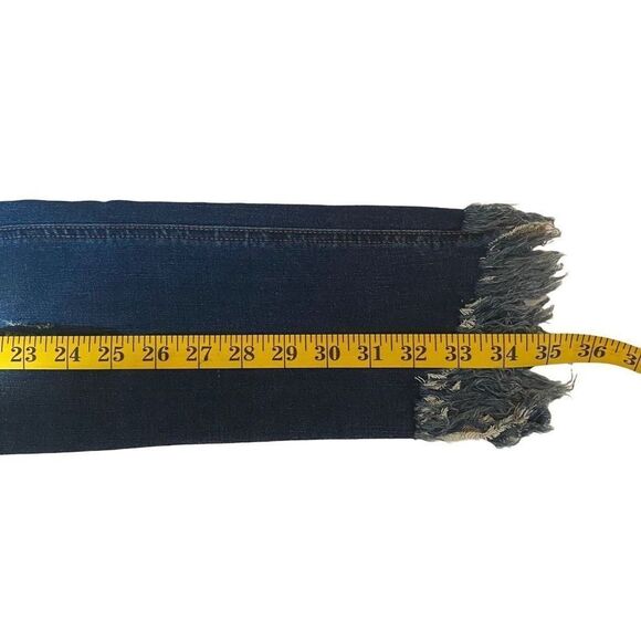 NWT Free People Raw Hem Distressed Jeans Size 2 - Picture 9 of 16